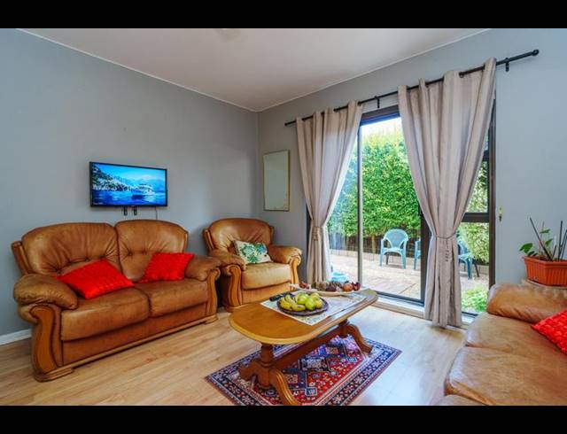 1 BEDROOM APARTMENT FOR SALE IN PLUMSTEAD